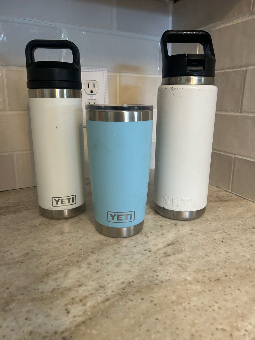 Lot of 3 yeti tumblers